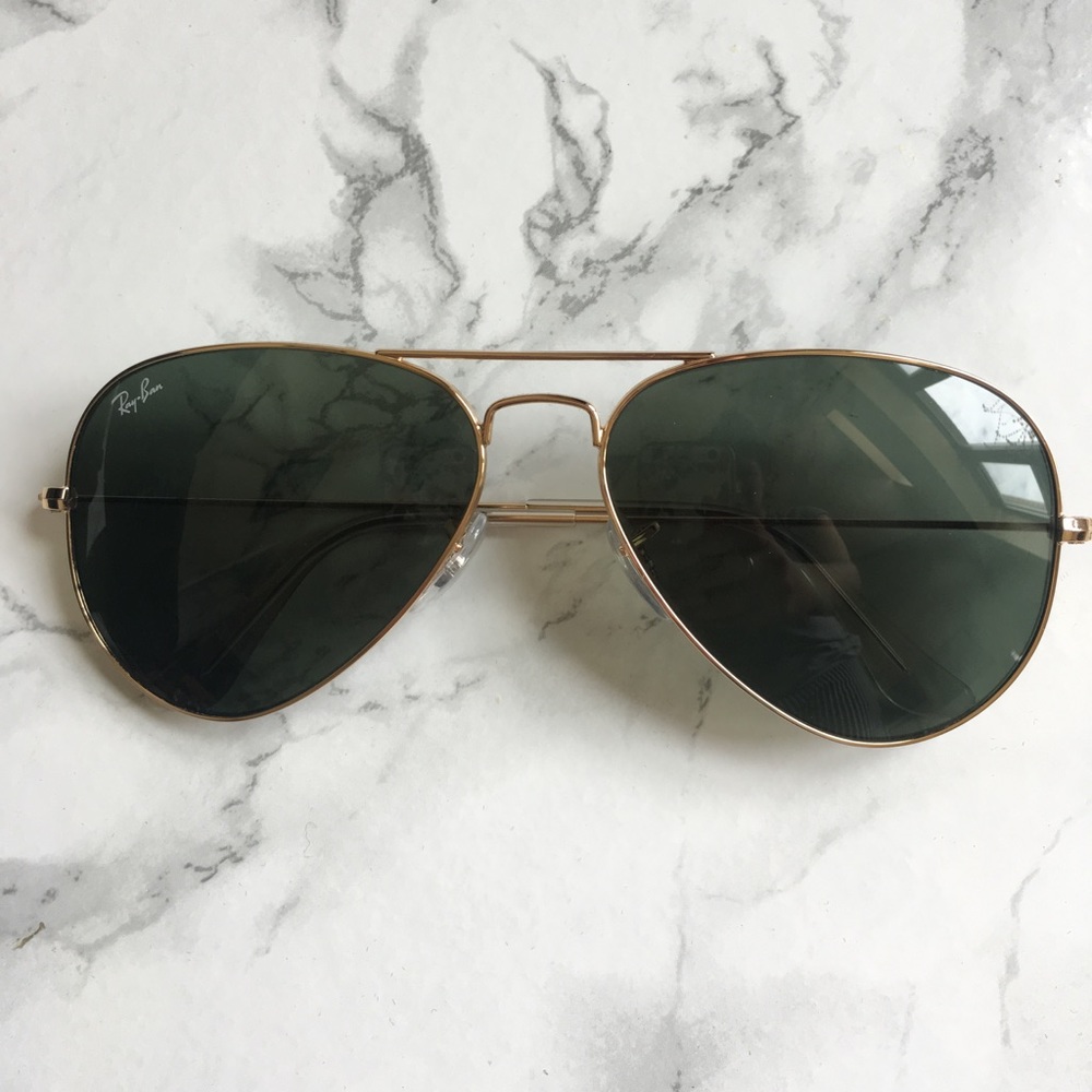Ray-Ban Aviators RB3025 classic gold frame unisex